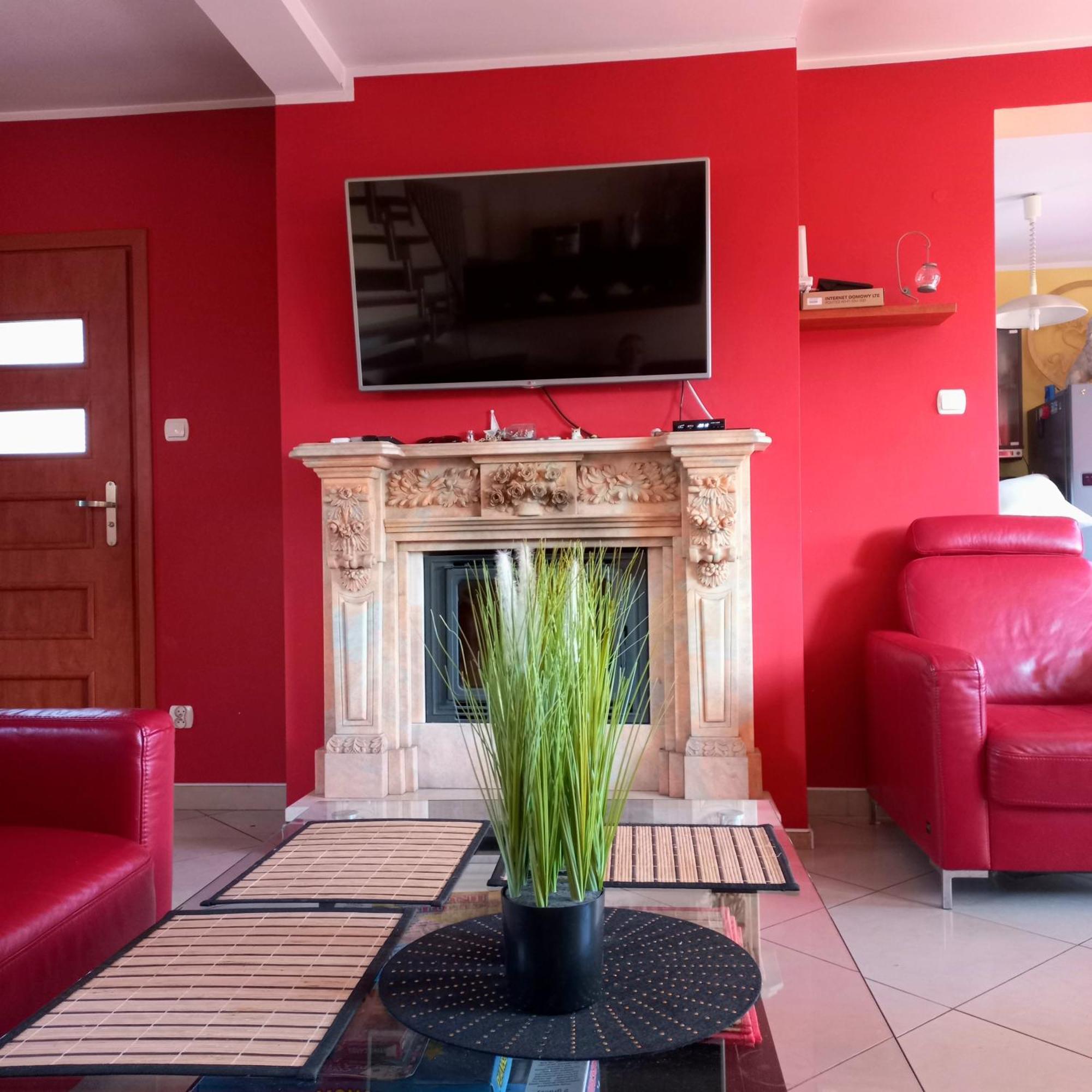 Apartamenty Junona Nad Morzem, W Domu Z Ogrodem, Obok Stegna I Jantar Junoszyno Buitenkant foto