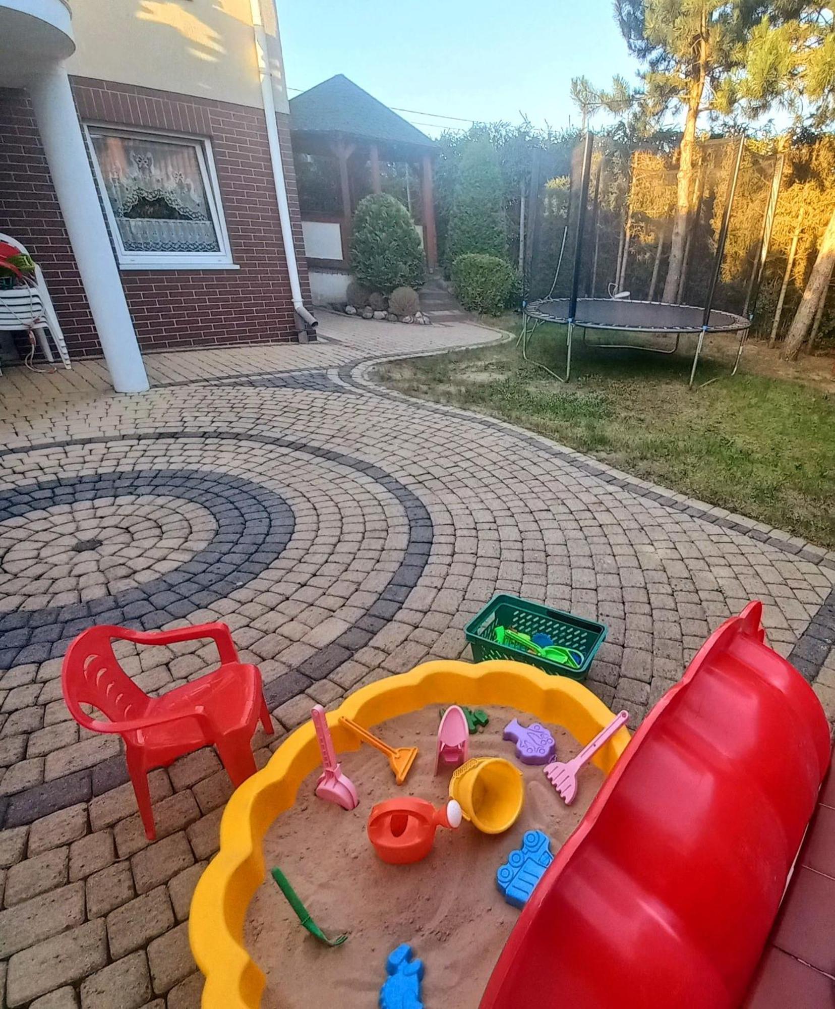 Apartamenty Junona Nad Morzem, W Domu Z Ogrodem, Obok Stegna I Jantar Junoszyno Buitenkant foto